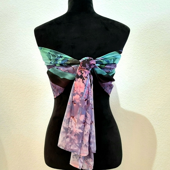 Designer Scarf - Picture 15 of 16